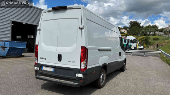 IVECO Daily 35S14V12 140 cv fourgon 12m3