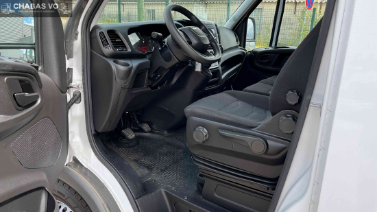IVECO Daily 35S14V12 140 cv fourgon 12m3
