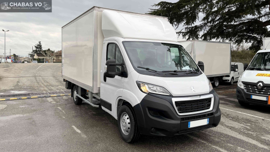 PEUGEOT Boxer 165cv caisse hayon