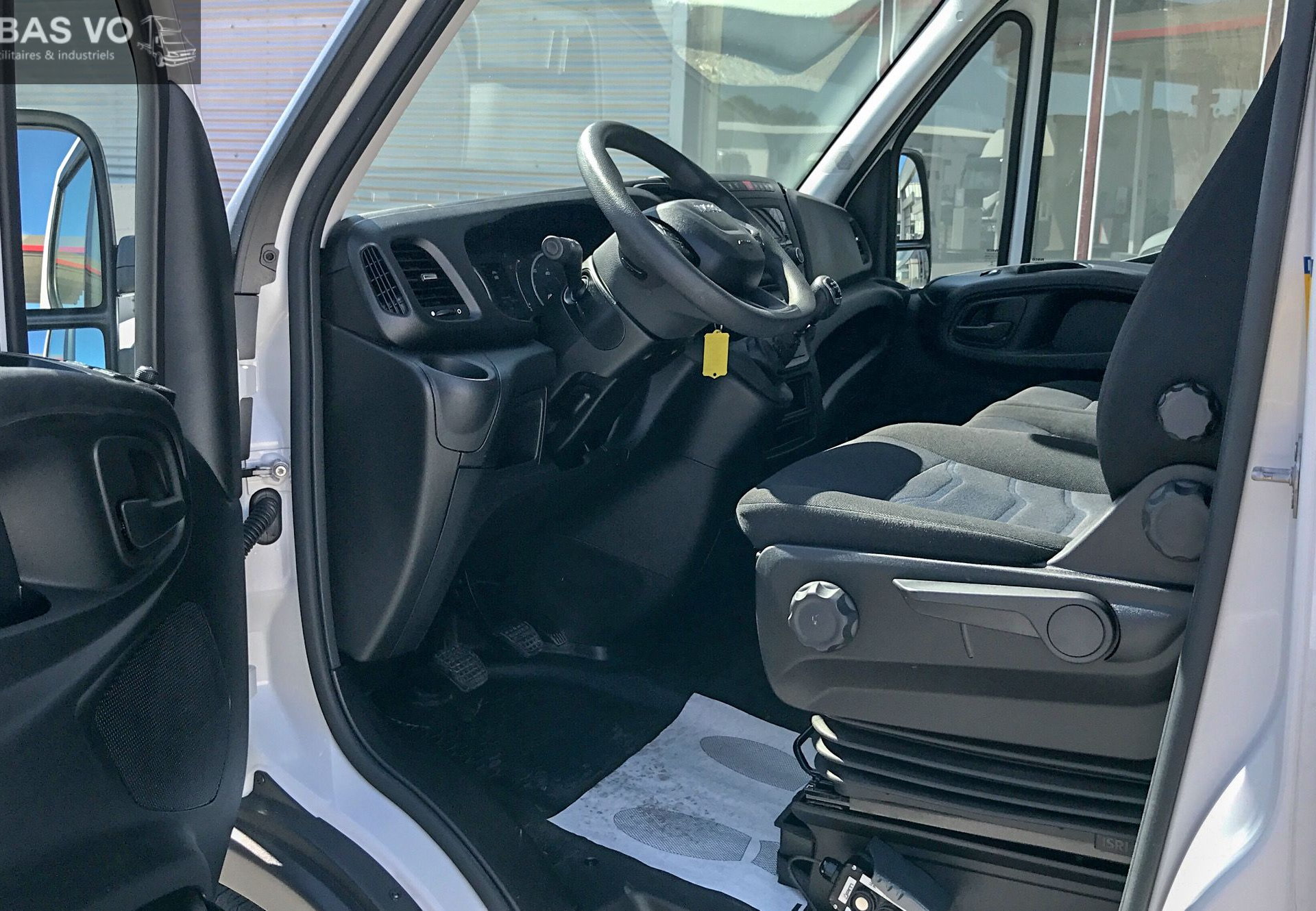 IVECO Daily 35C14 140 cv benne