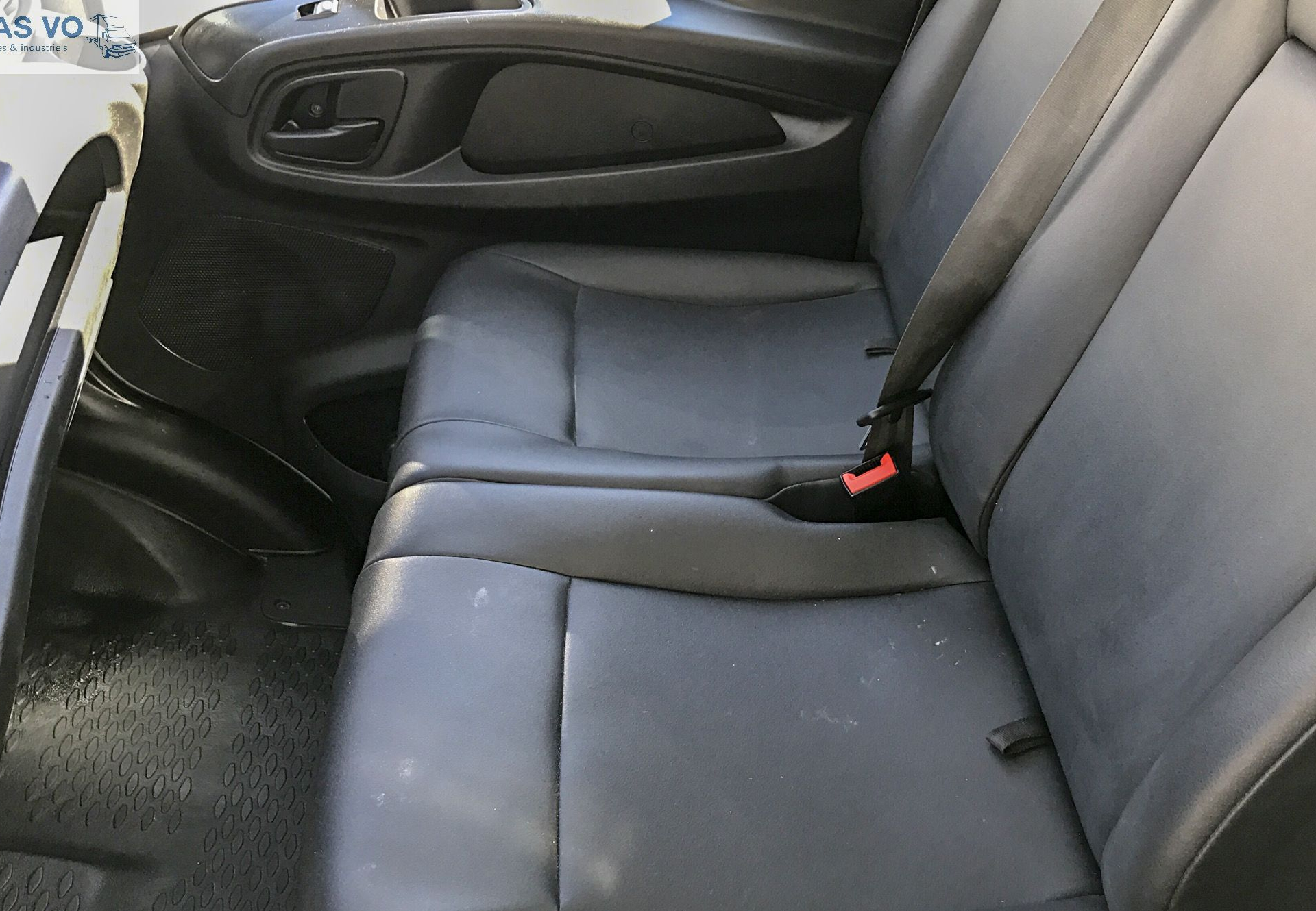 IVECO Daily 35C14 140cv benne