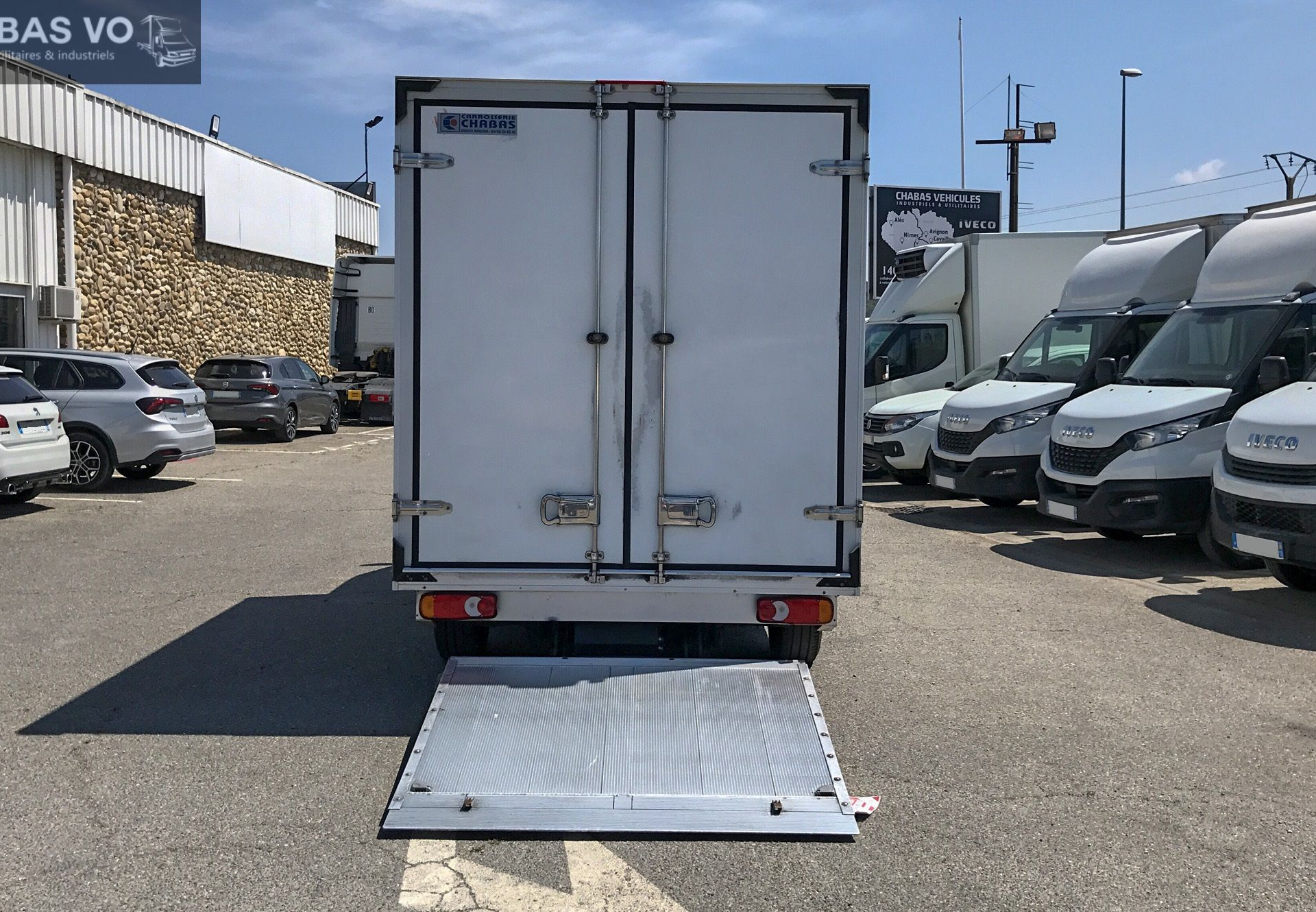 RENAULT Master 130cv caisse frigo hayon