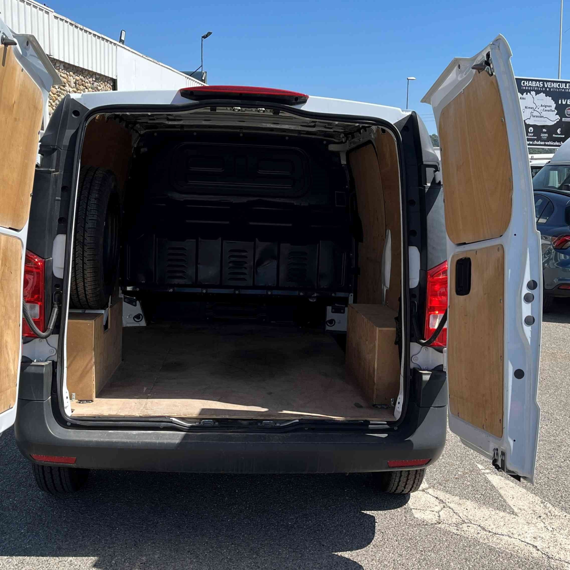 MERCEDES Vito 110 Cdi fourgon 5m3