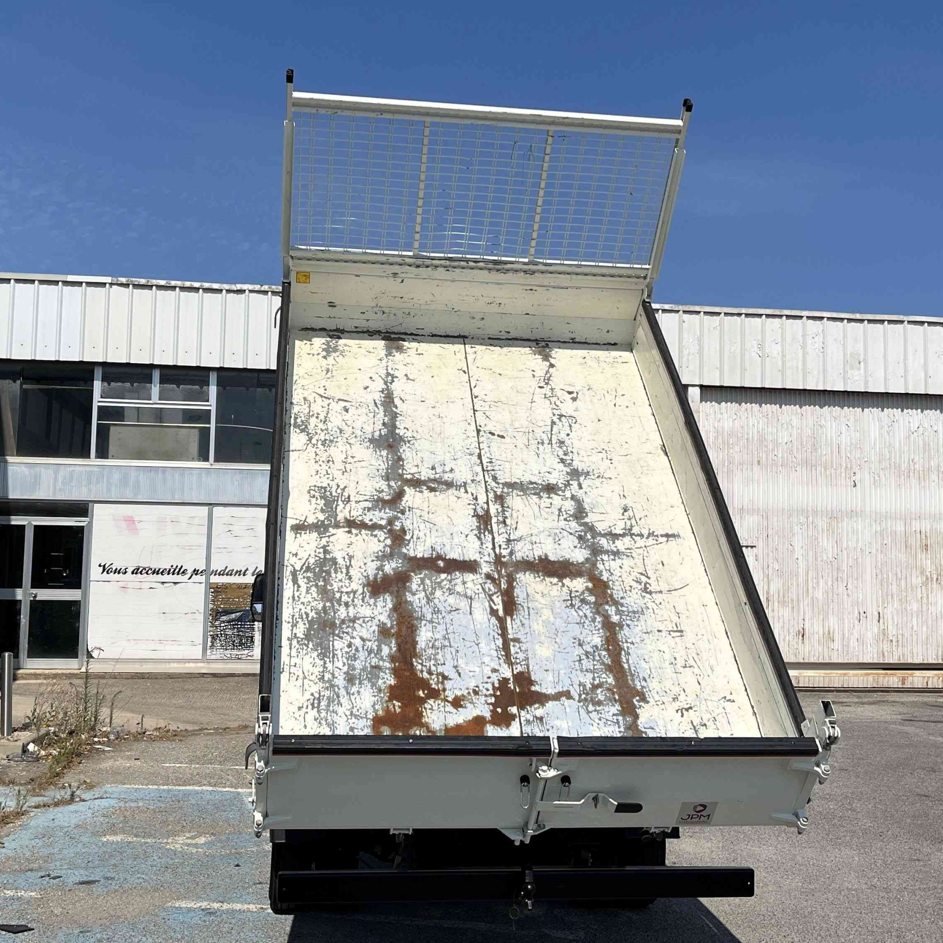 IVECO Daily 35C14 140cv benne coffre + panier