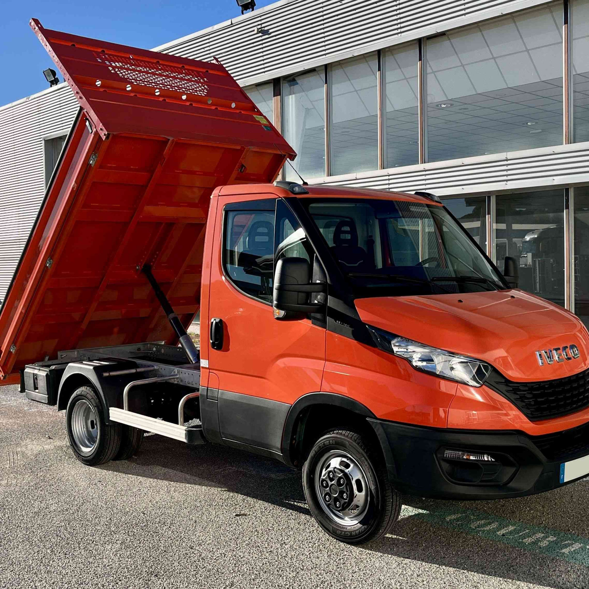 IVECO Daily 35C12 120cv benne aluminium